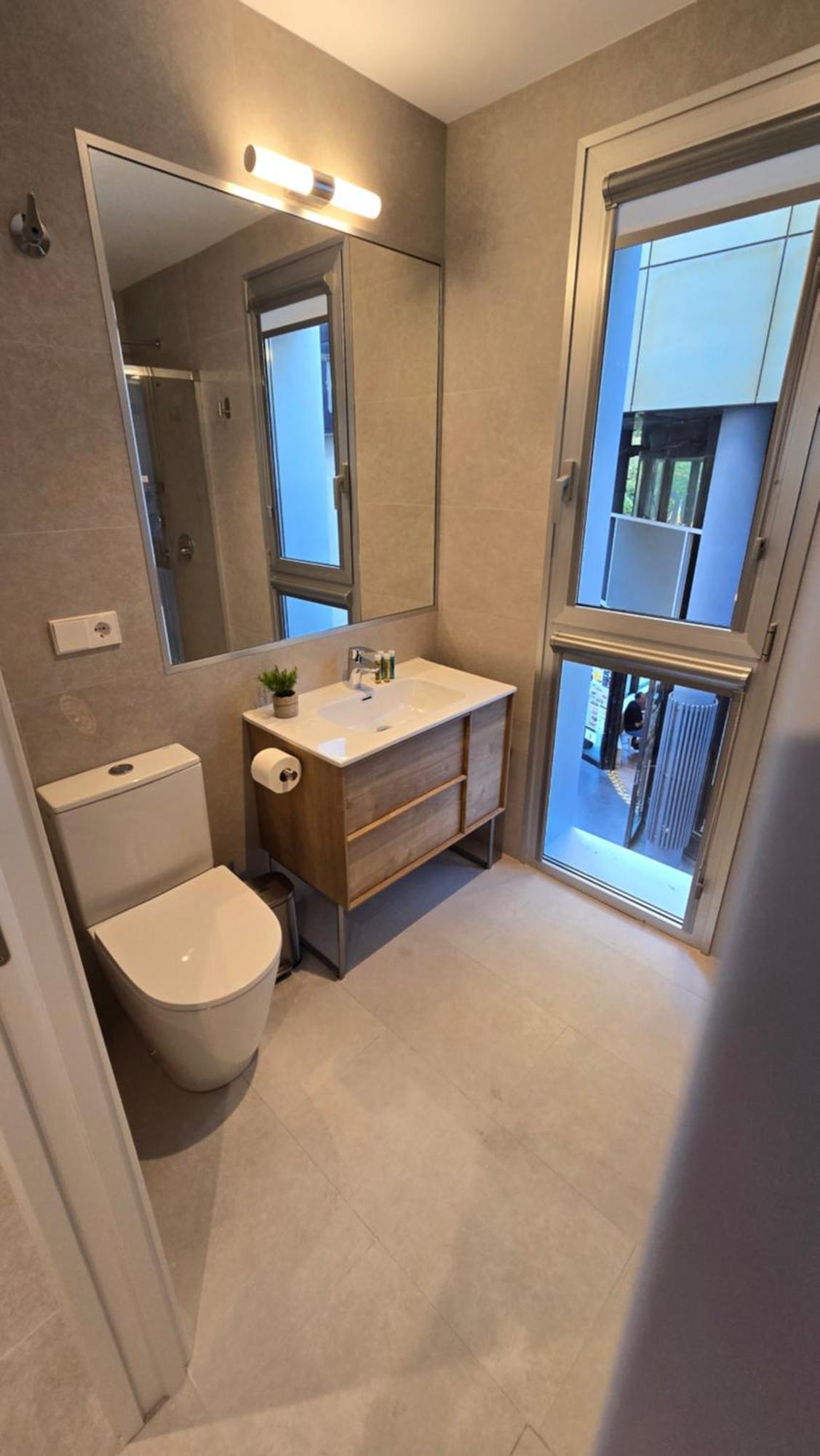 Hostal Rambla 24 By Holihome Alicante Esterno foto