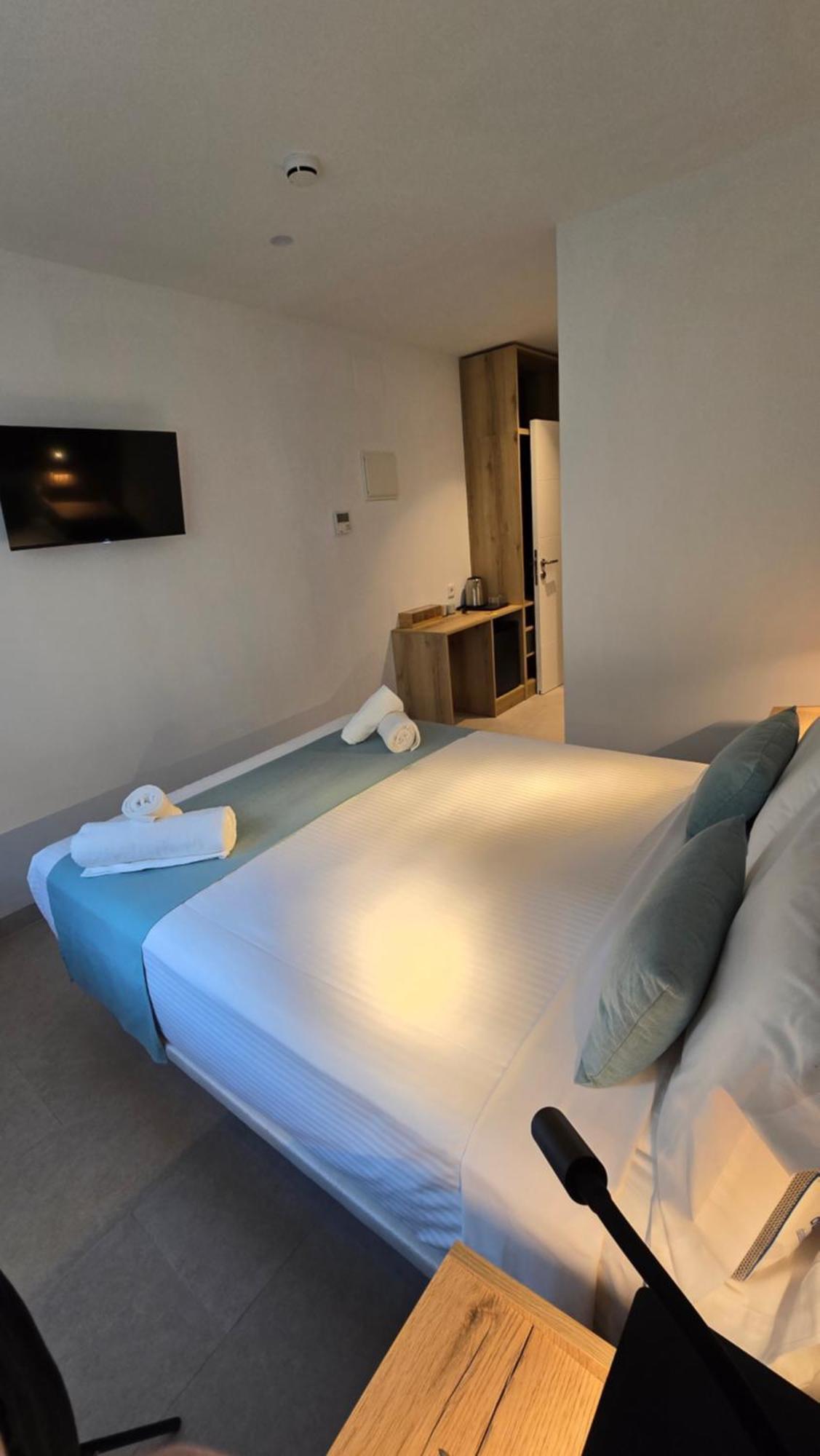 Hostal Rambla 24 By Holihome Alicante Esterno foto